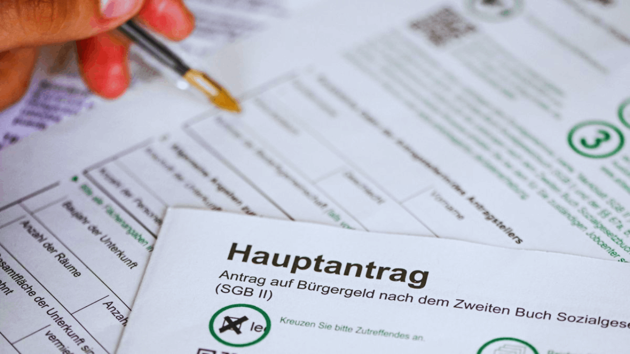 How Much Is Deutsche Bürgergeld? Monthly Payments and Benefits