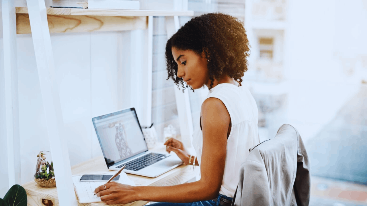 Using a SoFi Personal Loan to Refinance Credit Card Debt