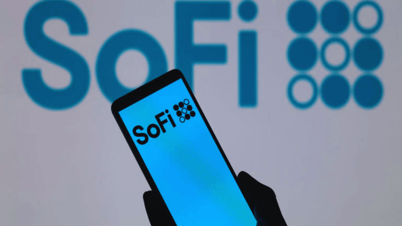 Using a SoFi Personal Loan to Refinance Credit Card Debt
