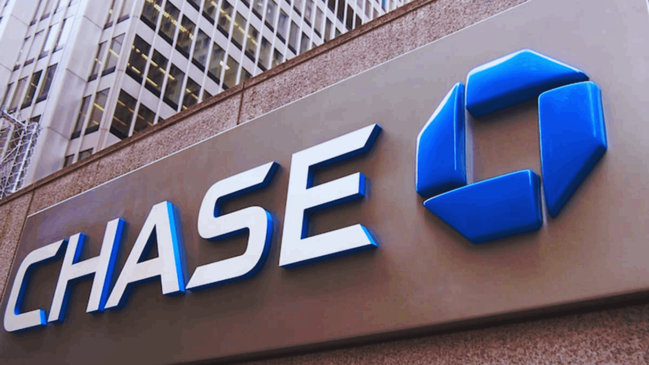 Chase Personal Loans: Are They Only for Existing Customers?