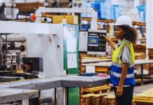 Machine Operator Jobs in the United States: Secure Careers and Growth Potential