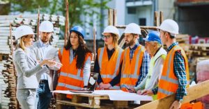 Beginner-Friendly Construction Jobs in the United States – Entry-Level Pathways and Earning Potential