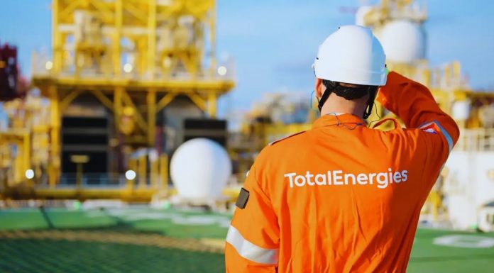 Oil Industry Jobs With Housing Benefits: Secure Your Future and Your Housing