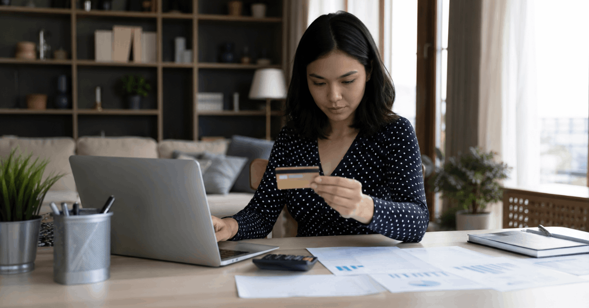 Top Credit and Debit Cards for Freelancers & Remote Workers in Spain – Better Financial Control & Perks